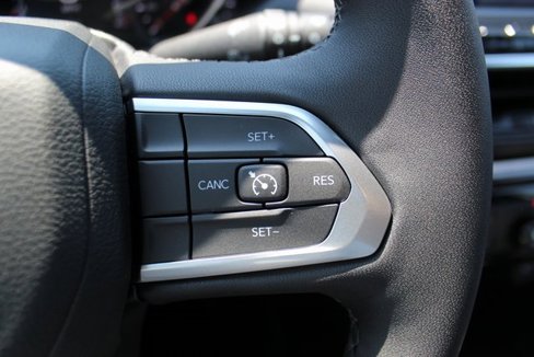 New 2025 Jeep Compass Latitude w/ Altitude Special Edition image 13