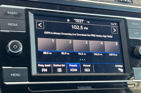 Used 2022 Volkswagen Tiguan S image 26