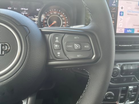 New 2025 Jeep Wrangler Unlimited Rubicon image 23