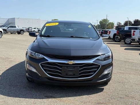 Used 2023 Chevrolet Malibu LT image 3