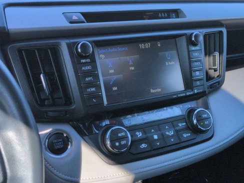 Certified 2017 Toyota RAV4 Limited image 21
