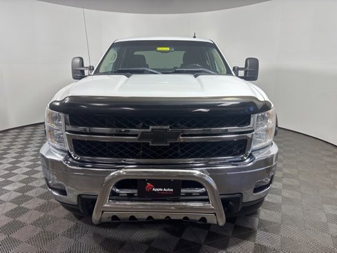 Used 2011 Chevrolet Silverado 2500 LT w/ Interior Plus Package image 2