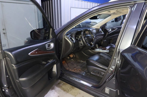 Used 2014 INFINITI QX60 FWD w/ Deluxe Touring Package image 19