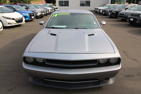 Used 2014 Dodge Challenger SXT w/ Sport Appearance Package image 8