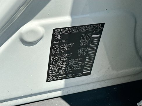 Certified 2020 Nissan Rogue S image 30