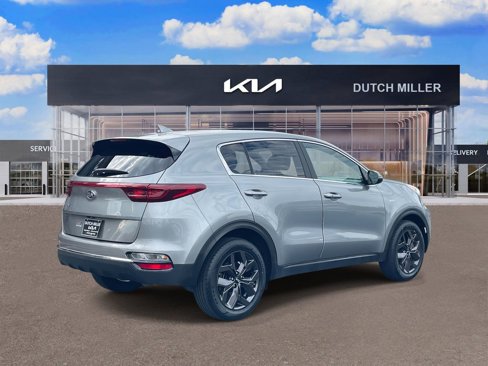 Certified 2022 Kia Sportage LX w/ LX AWD Value Edition Package image 7
