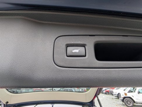 Used 2016 Honda CR-V Touring image 13