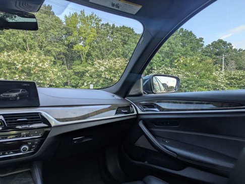 Used 2018 BMW 530i image 16
