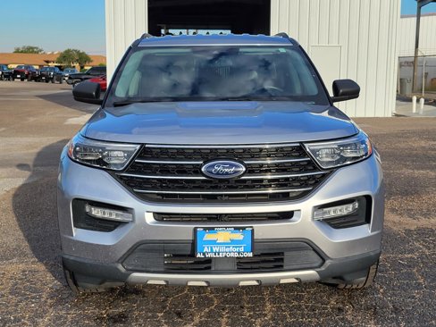 Used 2021 Ford Explorer XLT w/ Equipment Group 202A image 8