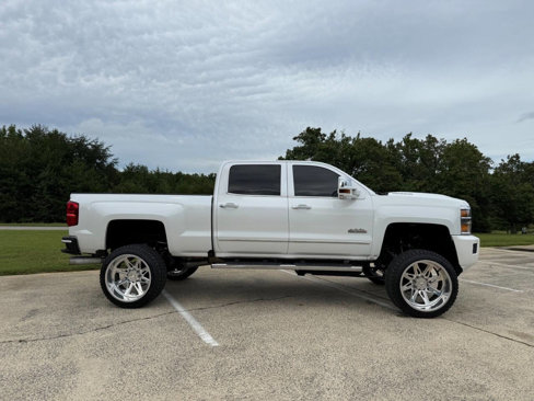 Used 2019 Chevrolet Silverado 2500 High Country w/ Duramax Plus Package image 8