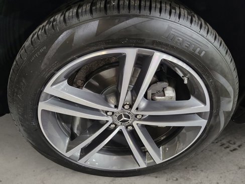 Used 2021 Mercedes-Benz GLE 350 4MATIC image 9