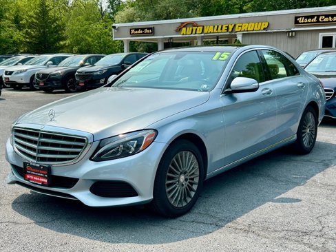 Used 2015 Mercedes-Benz C 300 4MATIC Sedan image 4
