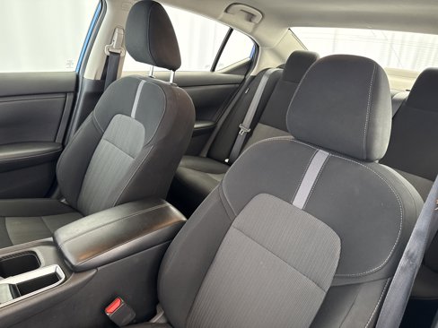 Used 2023 Nissan Sentra SV image 8