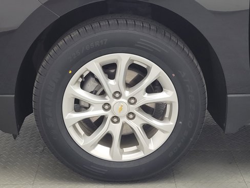 Used 2020 Chevrolet Equinox LS w/ LPO, Cargo Package image 31