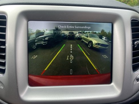 Certified 2021 Jeep Compass 80th Special Edition w/ Sun and Sound Group image 38