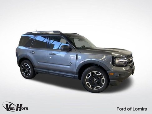 Used 2021 Ford Bronco Sport Outer Banks image 1