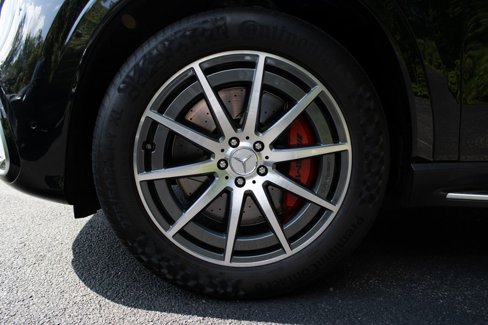 Used 2024 Mercedes-Benz GLS 63 AMG 4MATIC image 32