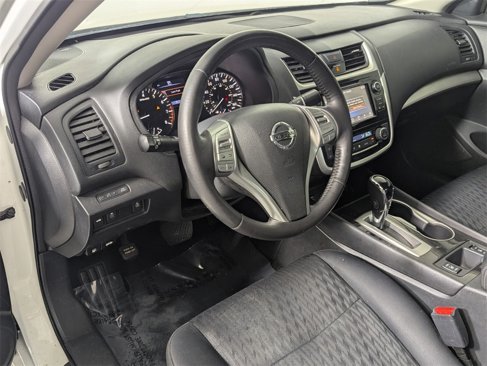 Used 2018 Nissan Altima 2.5 SV w/ 2.5 SV Technology Package image 11