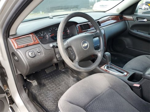 Used 2008 Chevrolet Impala LT image 10