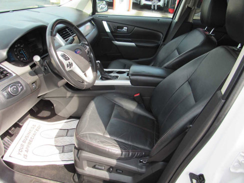 Used 2013 Ford Edge SEL image 14