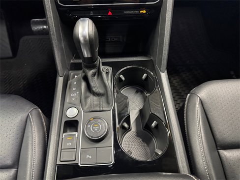 Used 2020 Volkswagen Atlas Cross Sport SEL image 16