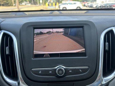 Certified 2022 Chevrolet Equinox LS image 18