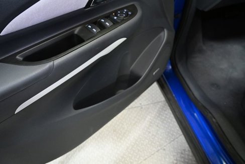 Used 2017 Chevrolet Bolt Premier w/ Driver Confidence II Package image 44