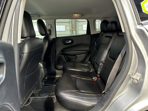 Used 2017 Jeep Compass Limited image 14