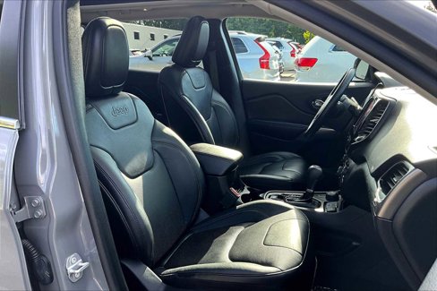 Used 2020 Jeep Cherokee Limited image 7