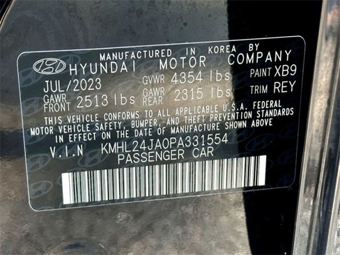 Used 2023 Hyundai Sonata SE w/ Cargo Package image 31