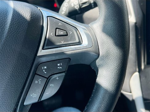 Used 2024 Ford Edge SEL image 13