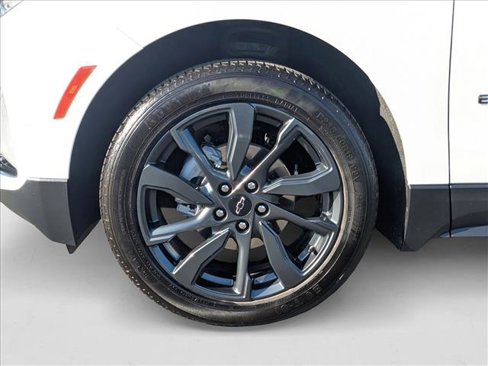 Certified 2022 Chevrolet Equinox RS image 28