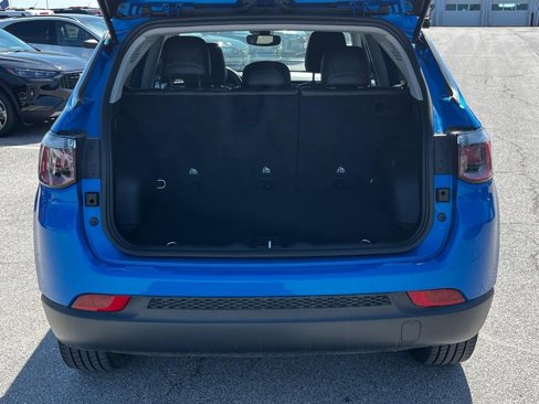 Used 2022 Jeep Compass Latitude image 5