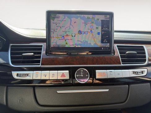 Used 2013 Audi A8 L 4.0T w/ Comfort Pkg image 6