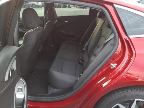 Used 2024 Chevrolet Malibu RS w/ LPO, Floor Liner Package image 7