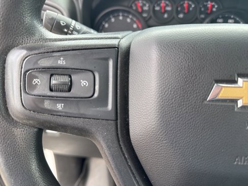 Used 2020 Chevrolet Silverado 1500 Custom w/ Custom Value Package image 16