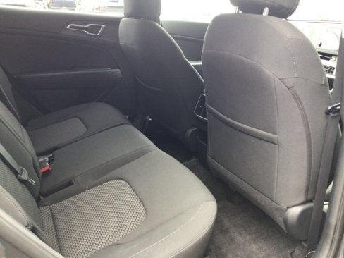 Used 2023 Kia Sportage LX image 26