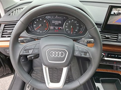 Certified 2023 Audi Q5 2.0T Premium w/ Convenience Package image 19
