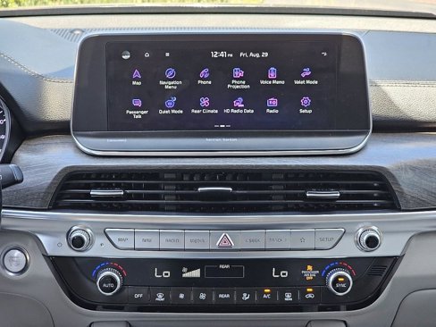 Used 2020 Kia Telluride SX w/ Towing Package image 9