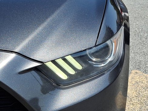Used 2015 Ford Mustang Premium image 9