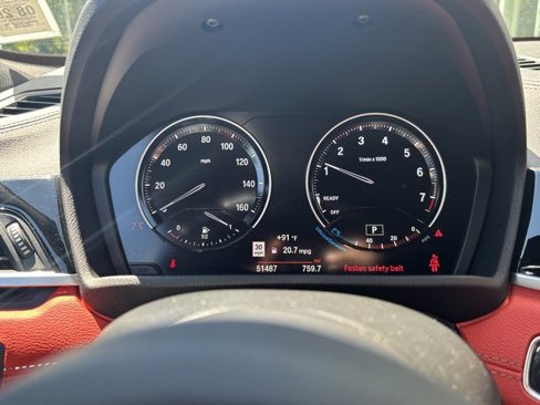 Used 2023 BMW X2 xDrive28i w/ M Sport Package image 15