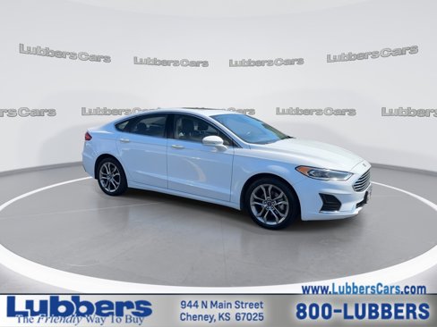 Used 2019 Ford Fusion SEL image 2