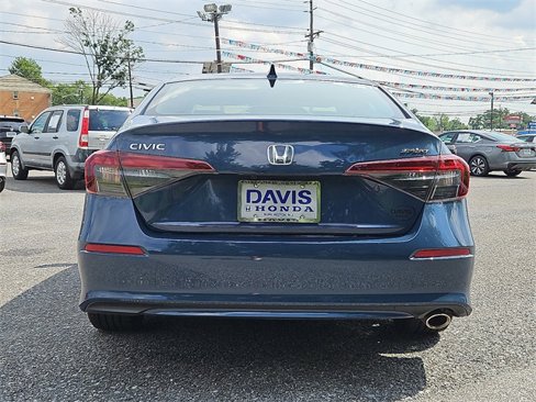 Certified 2025 Honda Civic Sport image 5