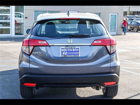 Used 2019 Honda HR-V LX image 5