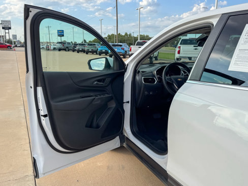 Used 2022 Chevrolet Equinox LT image 10