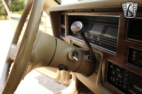 Used 1989 Chrysler New Yorker image 26