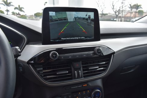 Used 2022 Ford Escape SEL w/ Technology Package image 16