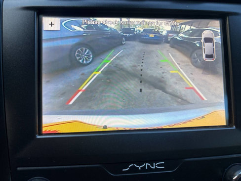 Used 2019 Ford Fusion SE w/ Equipment Group 151A image 12