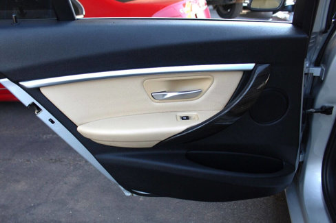 Used 2017 BMW 330i Sedan image 14