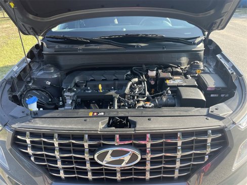 Used 2023 Hyundai Venue SEL image 25